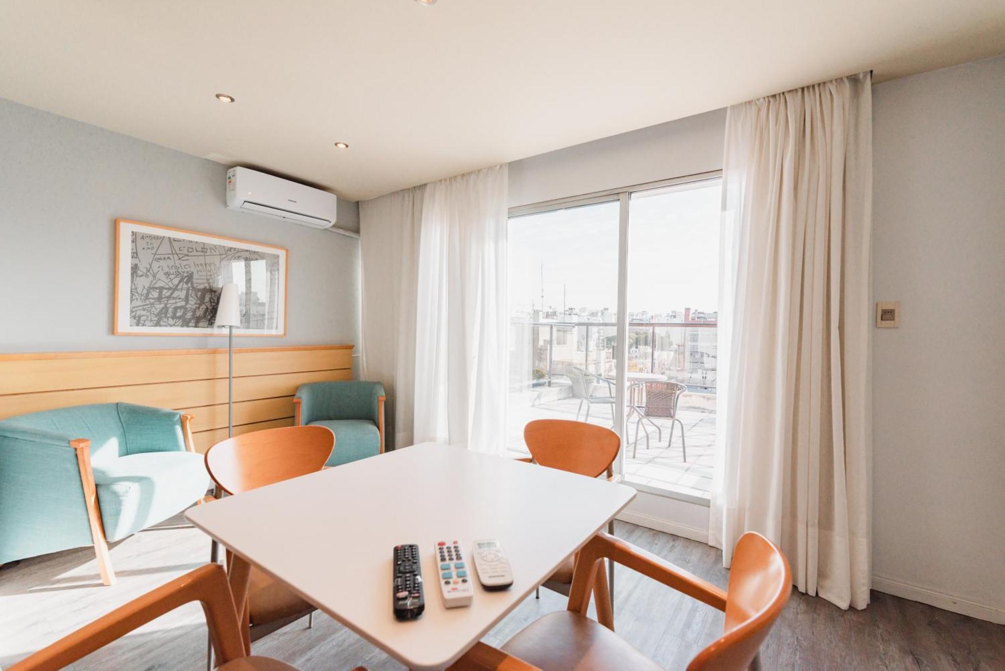 Punta Trouville Hotel มอนเตวิเดโอ ภายนอก รูปภาพ