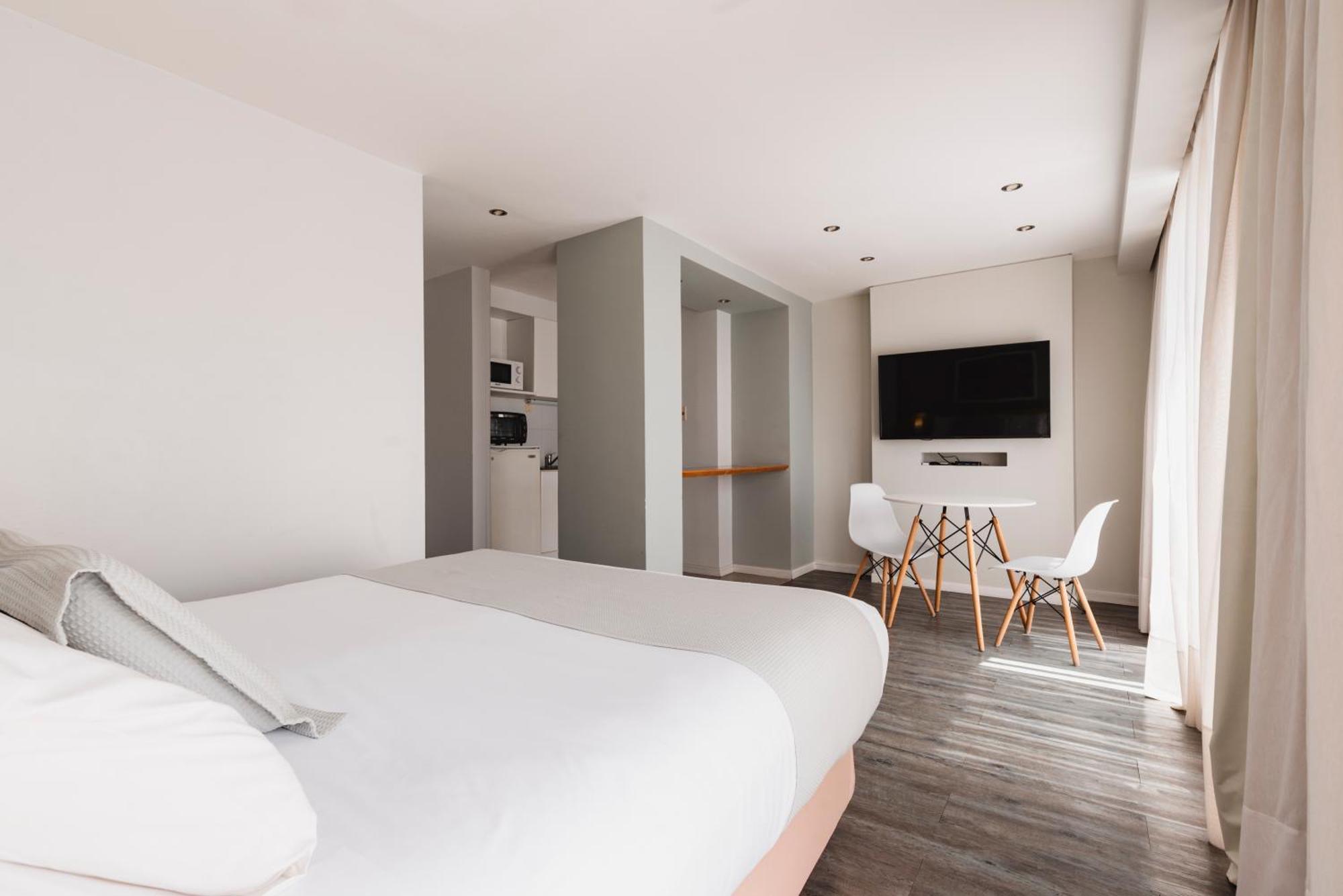 Punta Trouville Hotel มอนเตวิเดโอ ภายนอก รูปภาพ